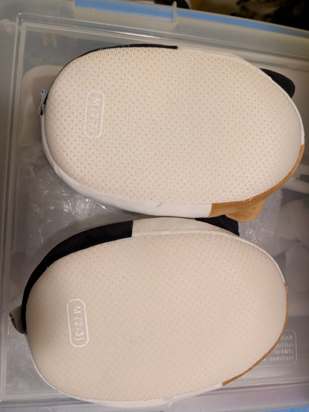 Squishmallow Cam the Cat Slippers Kids Medium (2-3) - Picture 3 of 8